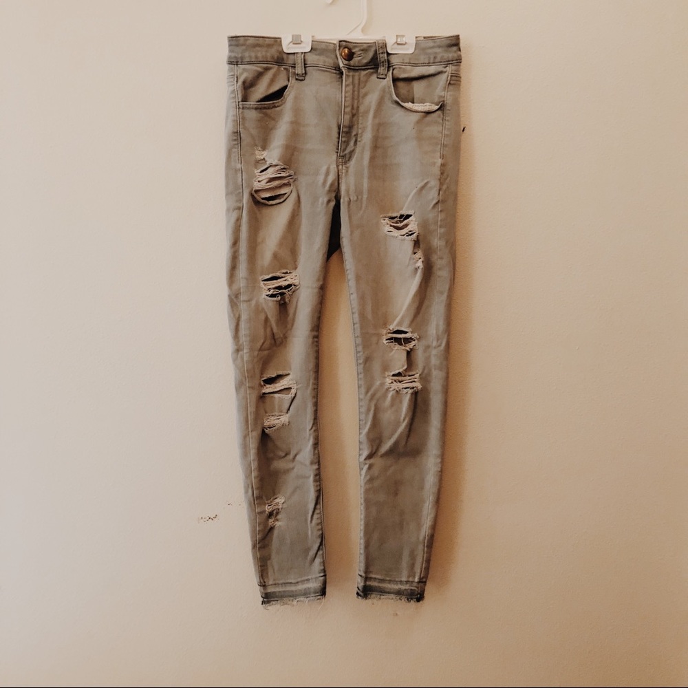 AEO ripped jeggings